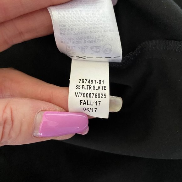 Banana Republic Short Sleeve Flutter Sleeve Lined Top Size XL, EUC - Picture 12 of 15